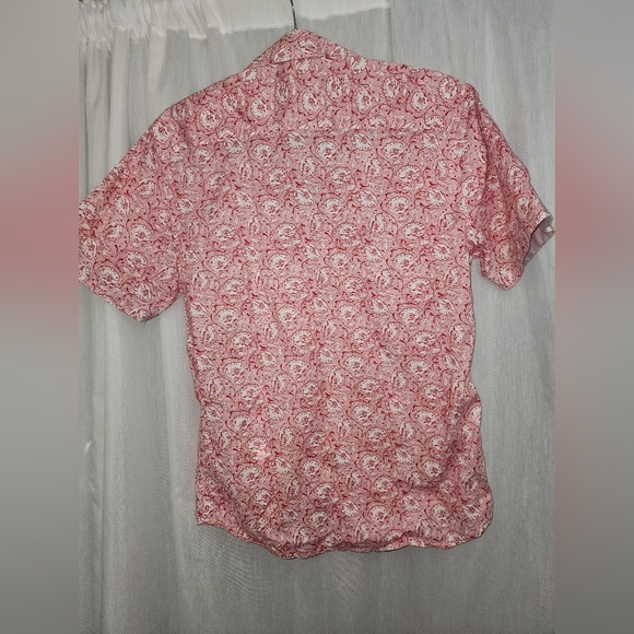 Consequence Mens Button-up Red And White Poppy Print Shirt Small - Picture 2 of 4